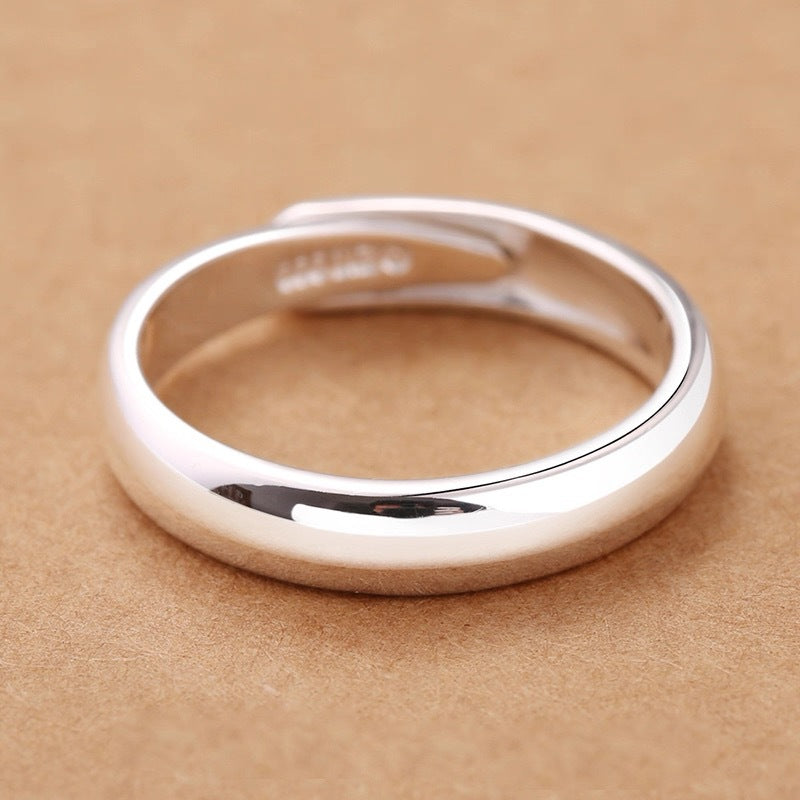 Silver-plated plain band, stylish couple rings, simple and versatile pinky rings.