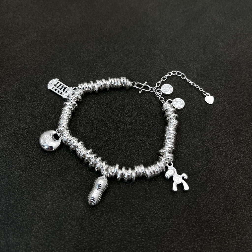Stylish new Chinese style gourd-shaped bracelet with small silver pieces, plated with silver, featuring a unique design and auspicious symbolism.